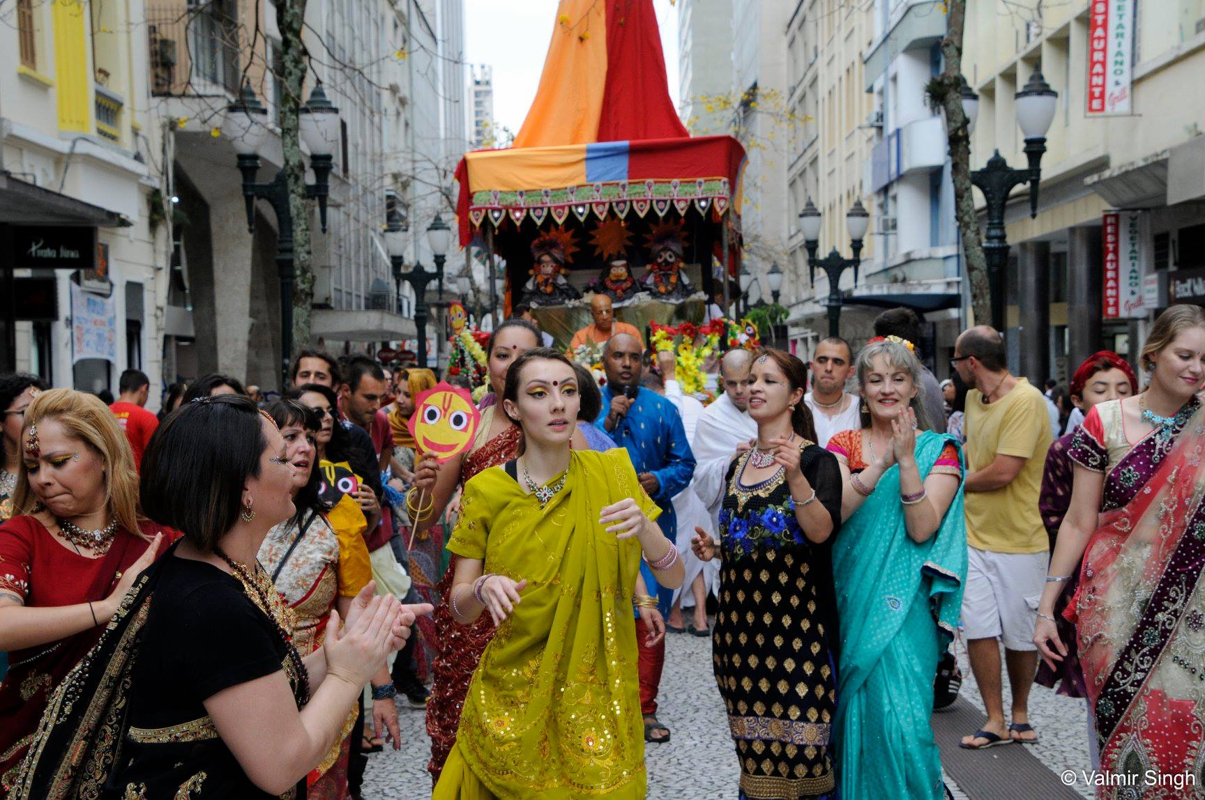 Templo Hare Krishna de Curitiba - Bhaktivedanta Swami. Pro…